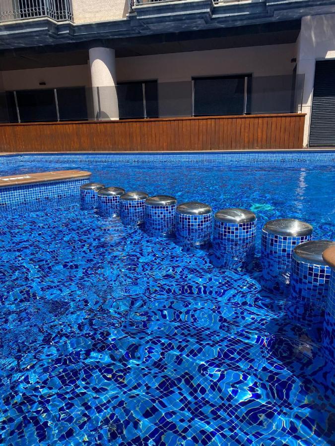 特利马尔公寓式酒店 滨海略雷特 外观 照片